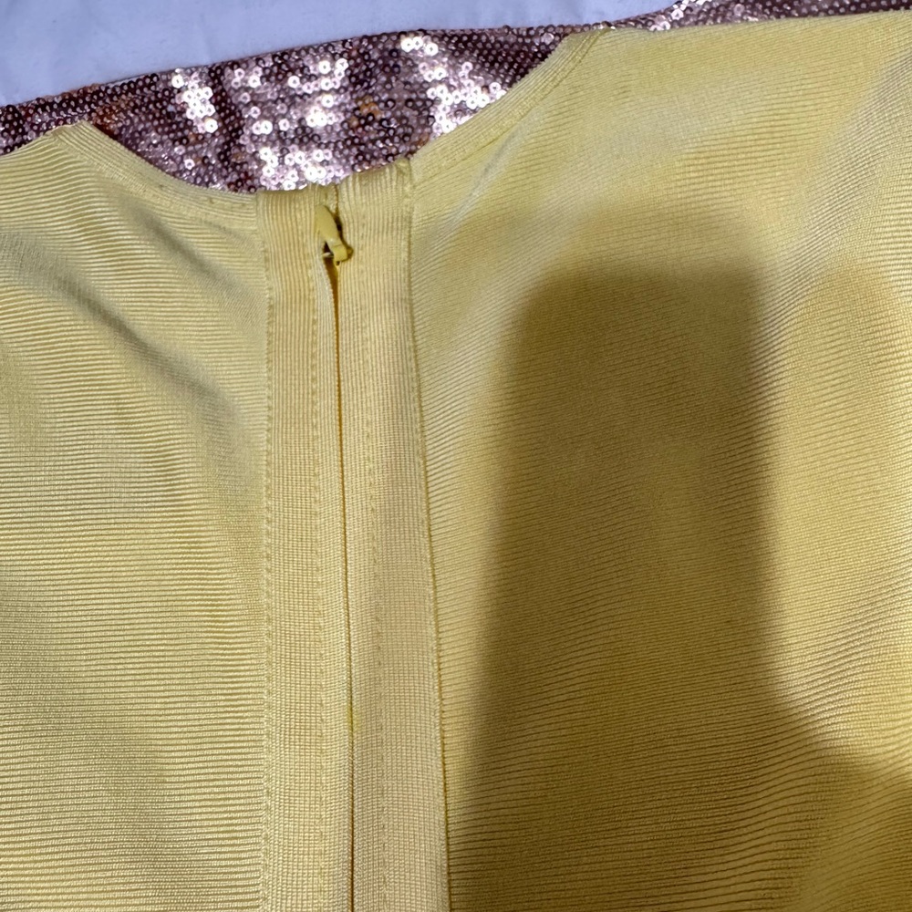 House Of CB Giacomina Elegant Yellow Bandage Dress - Picture 11 of 17